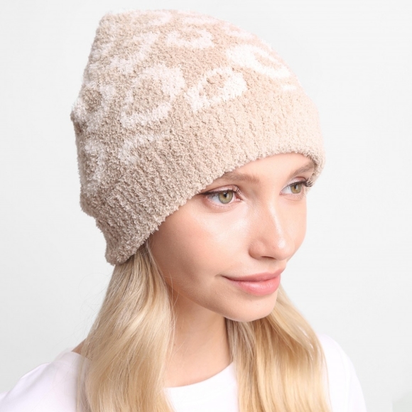 Accessories - COMFY PLUSH HAT